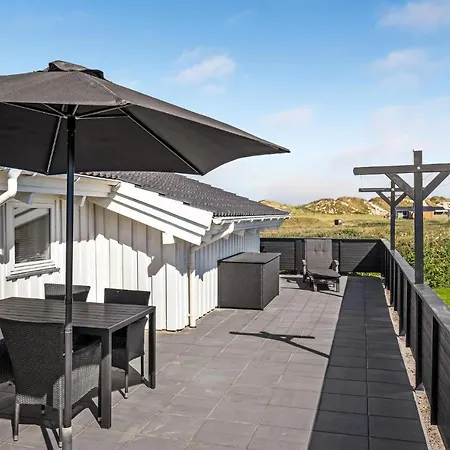 Holiday home Gorgeous In Hjorring With Sauna *