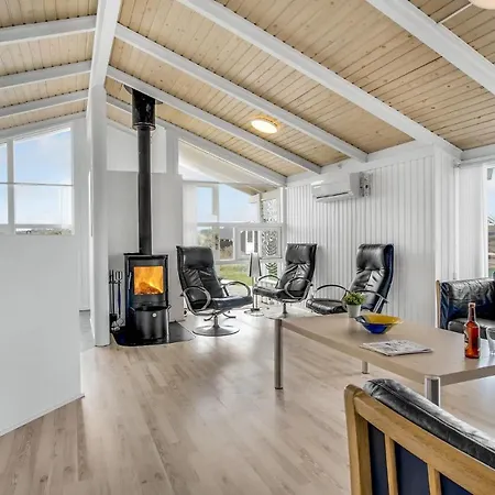 Holiday home Gorgeous In Hjorring With Sauna *